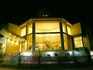 Kochi Hotel Aramana מראה חיצוני תמונה
